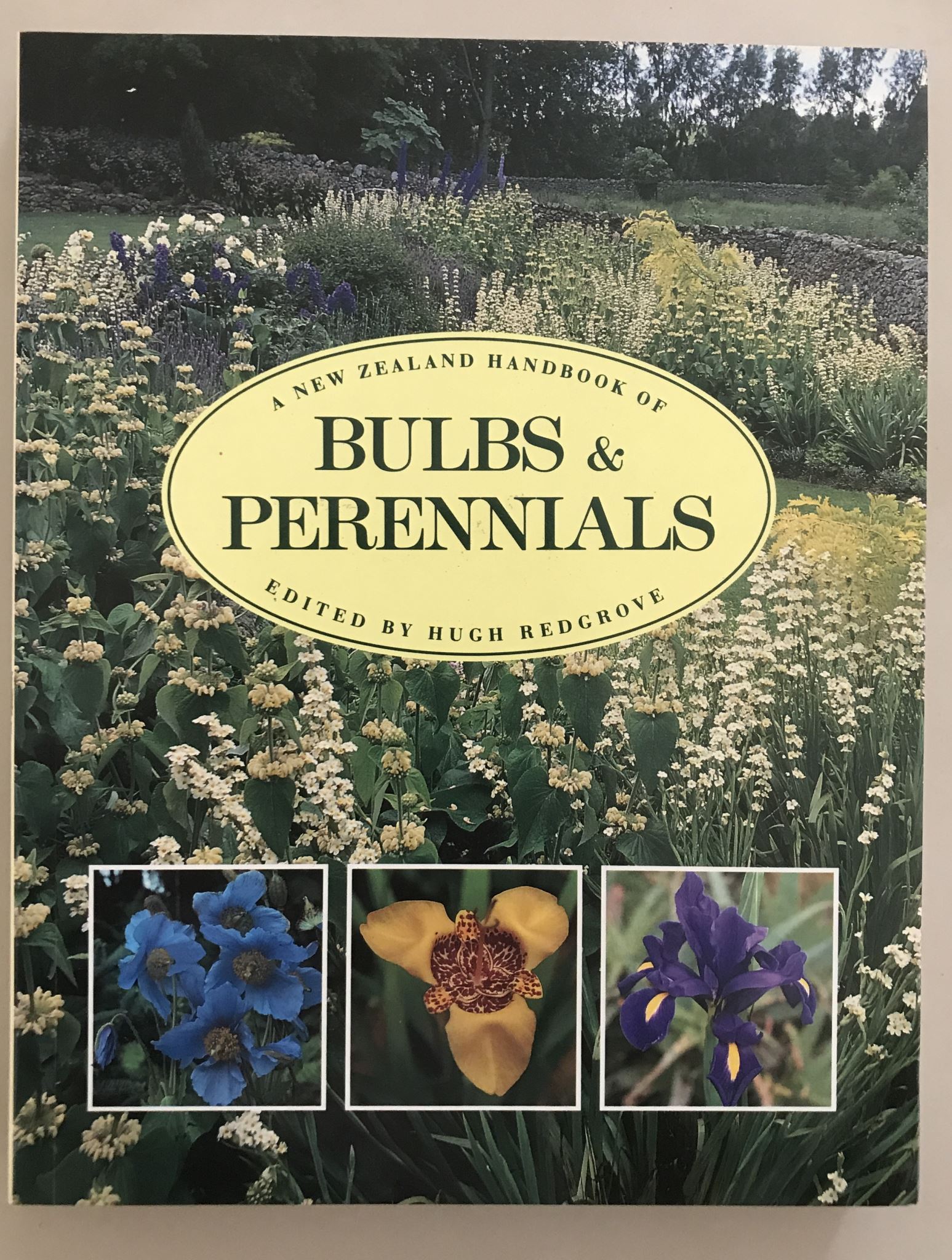 A New Zealand Handbook of Bulbs & Perennials